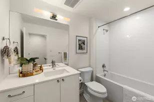 8333 E 12th Ave NW, Seattle, WA 98117 - Photo 11