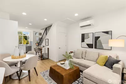 8333 E 12th Avenue NW, Seattle, WA 98117 - Photo 5