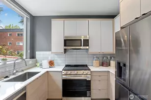 2525 29th Ave S, Seattle, WA 98144 - Photo 3