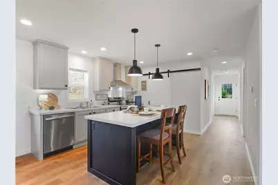 723 Broadway Avenue, Hoquiam, WA 98550 - Photo 17