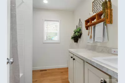 723 Broadway Avenue, Hoquiam, WA 98550 - Photo 33