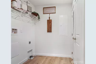 723 Broadway Avenue, Hoquiam, WA 98550 - Photo 21