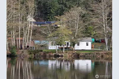 723 Broadway Avenue, Hoquiam, WA 98550 - Photo 3