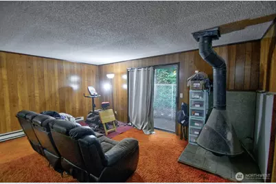 7640 Mesplay Avenue SE, Lacey, WA 98503 - Photo 9