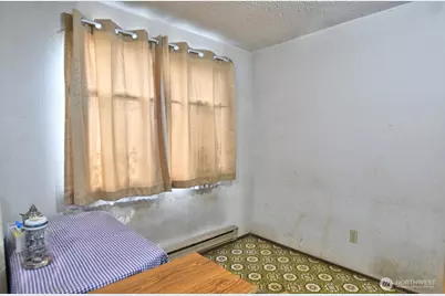 7640 Mesplay Avenue SE, Lacey, WA 98503 - Photo 7