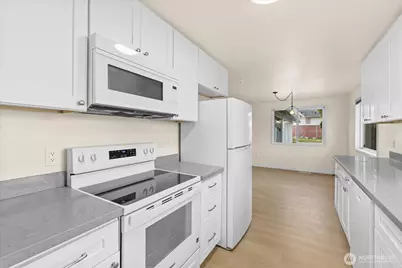 5402 Yakima Avenue, Tacoma, WA 98408 - Photo 9