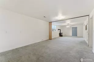 340 SE Highland Park Dr, College Place, WA 99324 - Photo 25