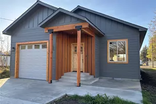 124 Murphy St, Waitsburg, WA 99361 - Photo 1