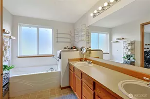 13929 Mariposa Ln SE, Yelm, WA 98597 - Photo 17