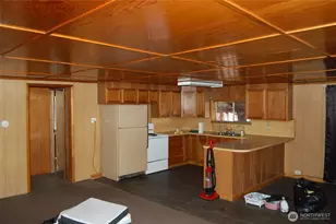 117 E Lake St, Conconully, WA 98819 - Photo 3