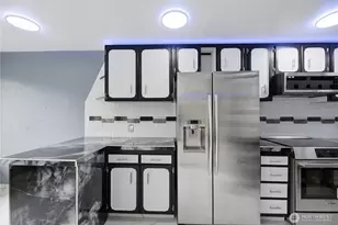 748 S Cloverdale St, Seattle, WA 98108 - Photo 13