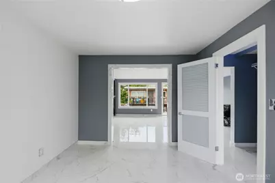 748 S Cloverdale Street #8, Seattle, WA 98108 - Photo 7