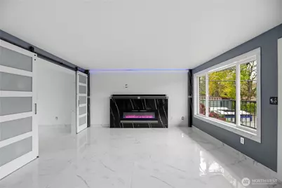 748 S Cloverdale Street #8, Seattle, WA 98108 - Photo 9