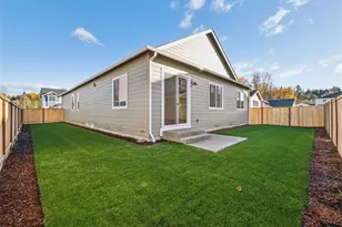 749 S Davis St, Buckley, WA 98321 - Photo 11