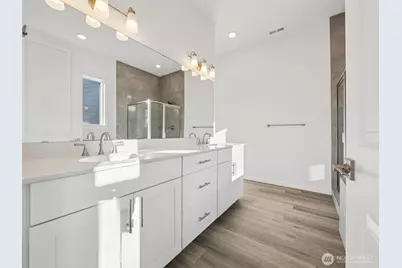 749 S Davis Street #104, Buckley, WA 98321 - Photo 7