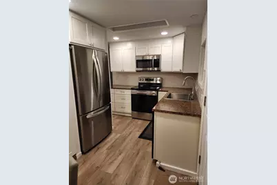 201 Union Avenue SE #43, Renton, WA 98059 - Photo 7