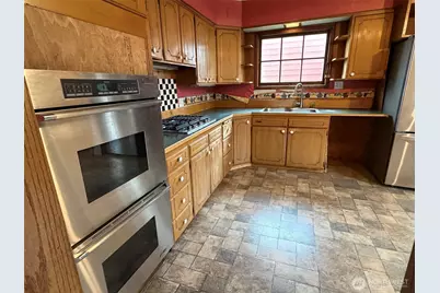 2016 W 6th Street, Aberdeen, WA 98520 - Photo 9