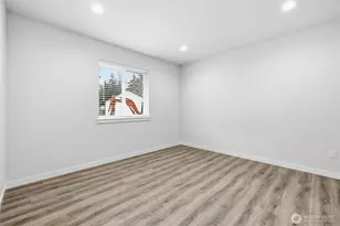 6311 Bearpaw Ct, Maple Falls, WA 98266 - Photo 13