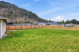 6311 Bearpaw Ct, Maple Falls, WA 98266 - Photo 23