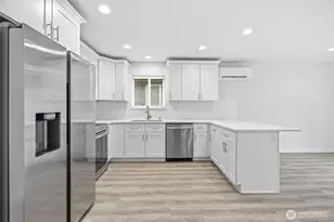 6311 Bearpaw Ct, Maple Falls, WA 98266 - Photo 7