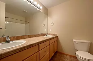 1118 S 36th St, Renton, WA 98055 - Photo 17