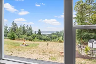 1256 Youngwood Rd, Camano Island, WA 98282 - Photo 9