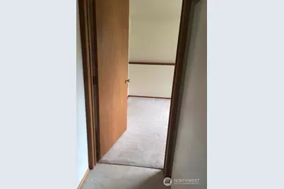 415 N 179th Place #Lower, Shoreline, WA 98133 - Photo 7