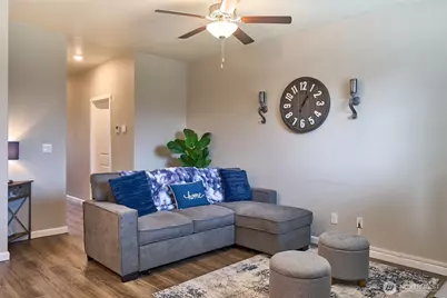 8727 E Gilman Avenue, Arlington, WA 98223 - Photo 3