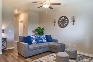 8727 E Gilman Ave, Arlington, WA 98223 - Photo 3