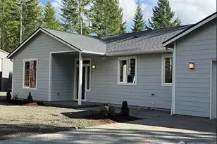 361 NE Southridge Dr, Belfair, WA 98528 - Photo 3