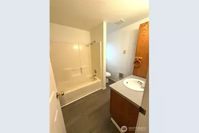 912 Marion Street, Centralia, WA 98531 - Photo 11