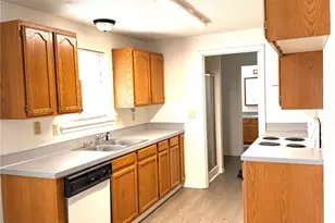 912 Marion St, Centralia, WA 98531 - Photo 9