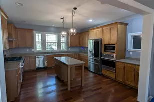 2300 NE Solar View Ct, Poulsbo, WA 98370 - Photo 13