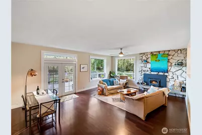 1881 Fort Nugent, Oak Harbor, WA 98277 - Photo 5