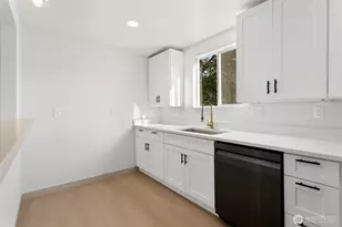 1901 S 18th St, Tacoma, WA 98405 - Photo 7