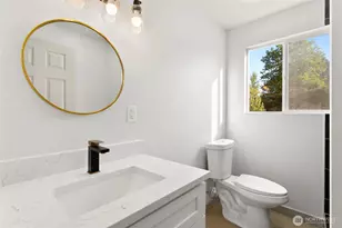 1901 S 18th St, Tacoma, WA 98405 - Photo 13