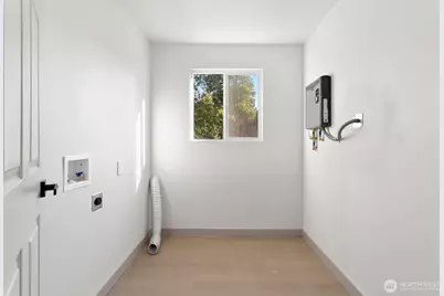 1901 S 18th St, Tacoma, WA 98405 - Photo 11