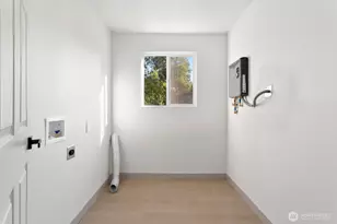 1901 S 18th St, Tacoma, WA 98405 - Photo 11