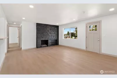 1901 S 18th St, Tacoma, WA 98405 - Photo 3