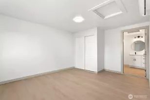 1901 S 18th St, Tacoma, WA 98405 - Photo 9