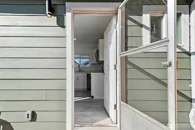 1926 Colby Avenue, Everett, WA 98201 - Photo 3