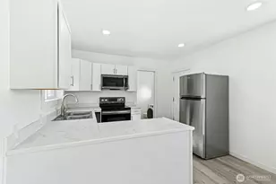 1926 Colby Ave, Everett, WA 98201 - Photo 5