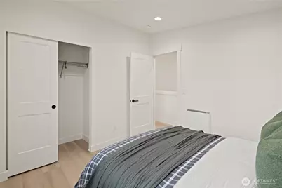 3415 48th Avenue SW, Seattle, WA 98116 - Photo 37