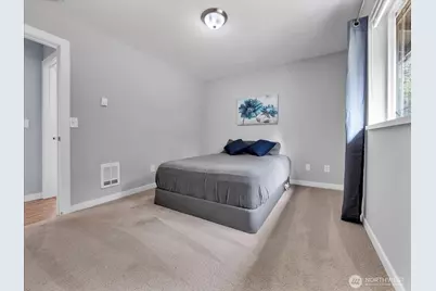 592 Kodiak Avenue, Camano Island, WA 98282 - Photo 7