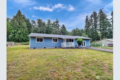 592 Kodiak Avenue, Camano Island, WA 98282 - Photo 9