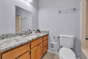 592 Kodiak Ave, Camano Island, WA 98282 - Photo 21