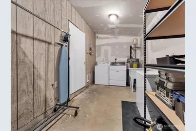 592 Kodiak Avenue, Camano Island, WA 98282 - Photo 17