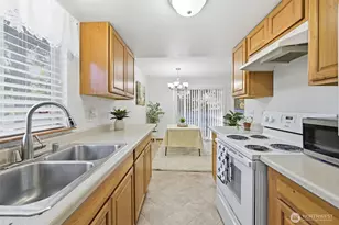 9105 1st Pl NE, Lake Stevens, WA 98258 - Photo 17