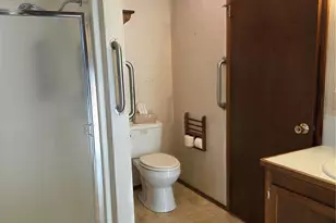 31 E Village View Dr, Allyn, WA 98588 - Photo 11