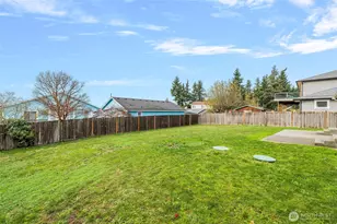 329 Melissa St, Camano Island, WA 98282 - Photo 29